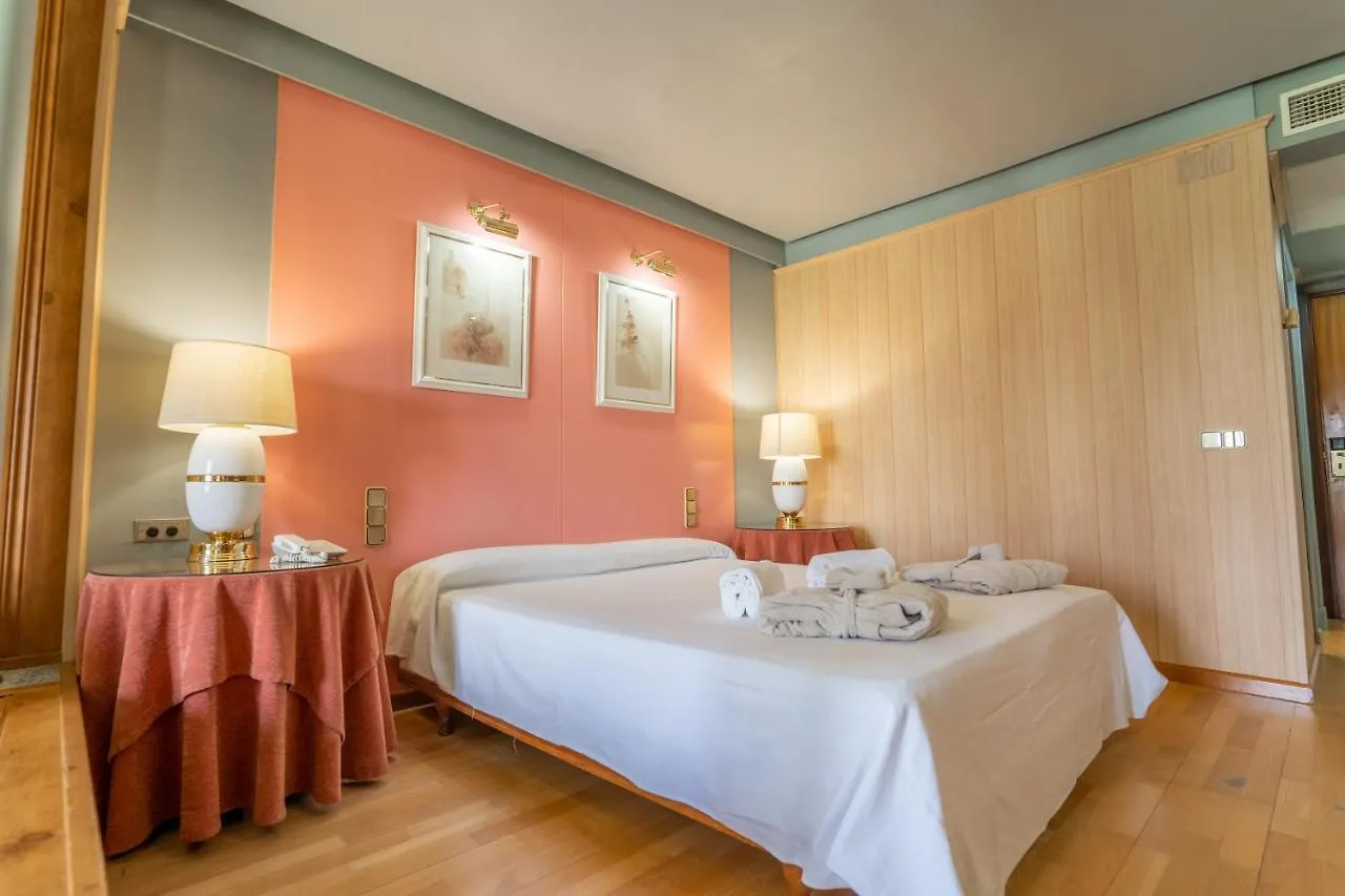 ***  Hotel Balneario De Chiclana Чиклана-де-ла-Фронтера Испания