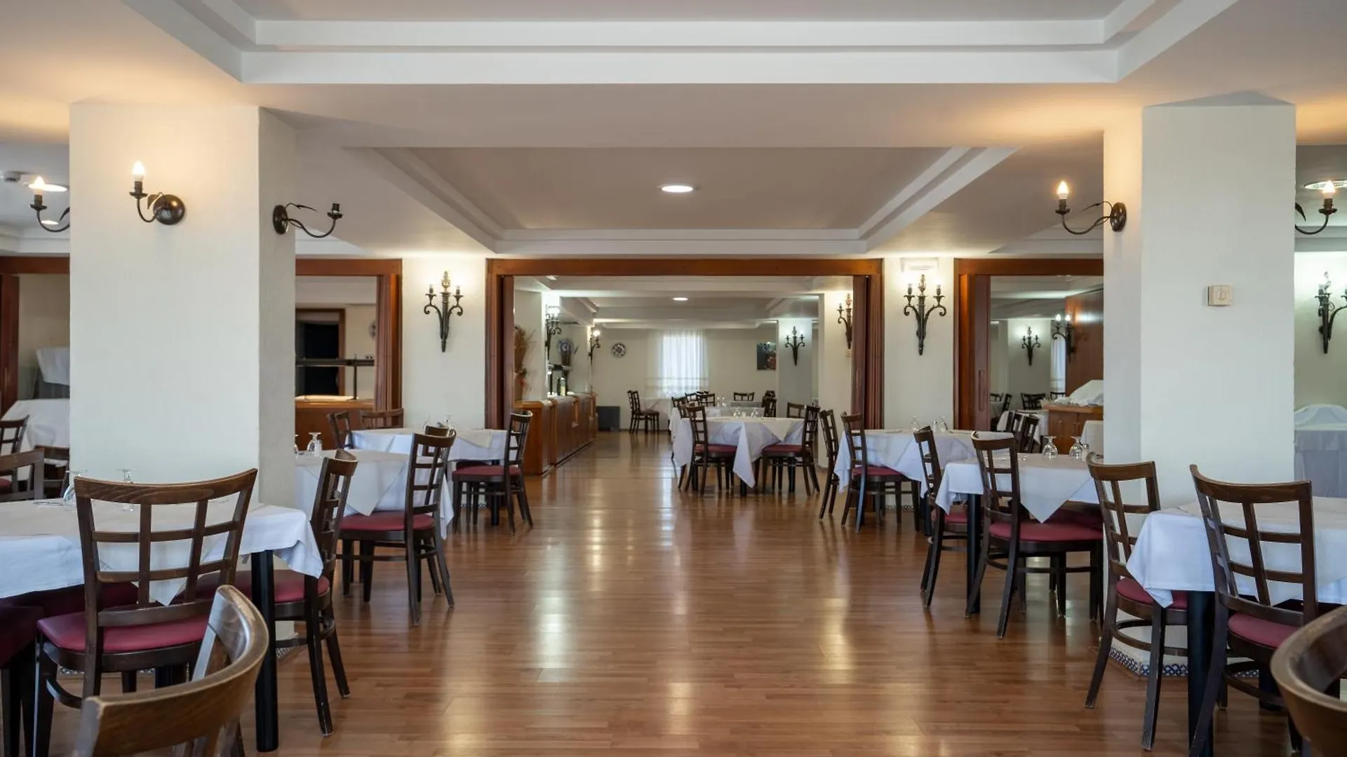 ***  Hotel Balneario De Chiclana Чиклана-де-ла-Фронтера Испания